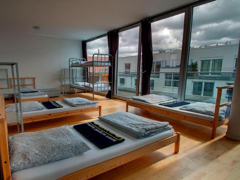 Heart of Gold Hostel Berlin image