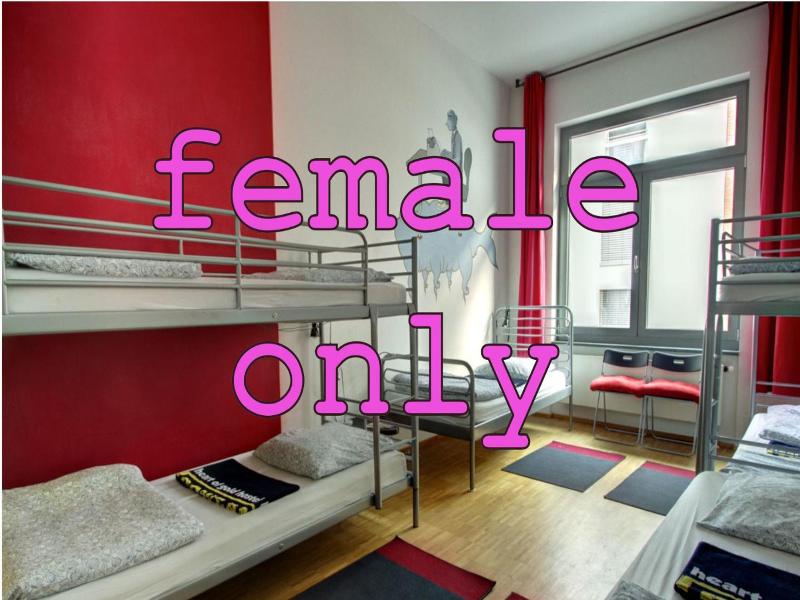 Heart of Gold Hostel Berlin image
