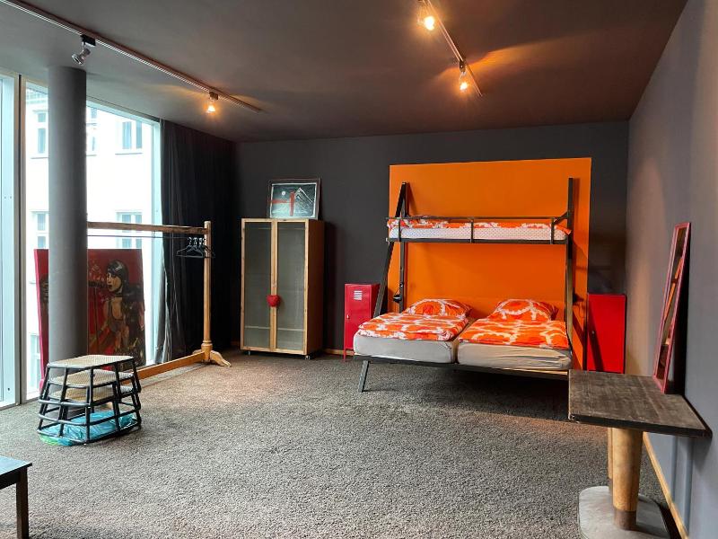 Heart of Gold Hostel Berlin image