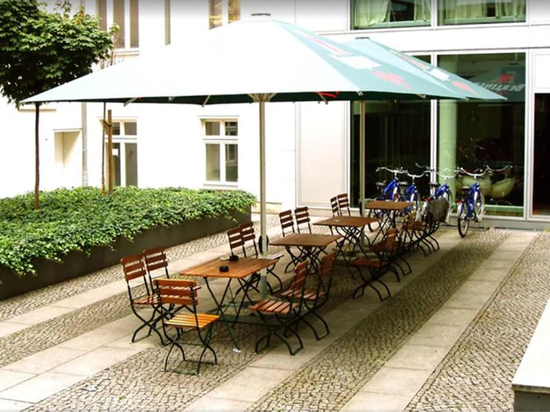 Heart of Gold Hostel Berlin image