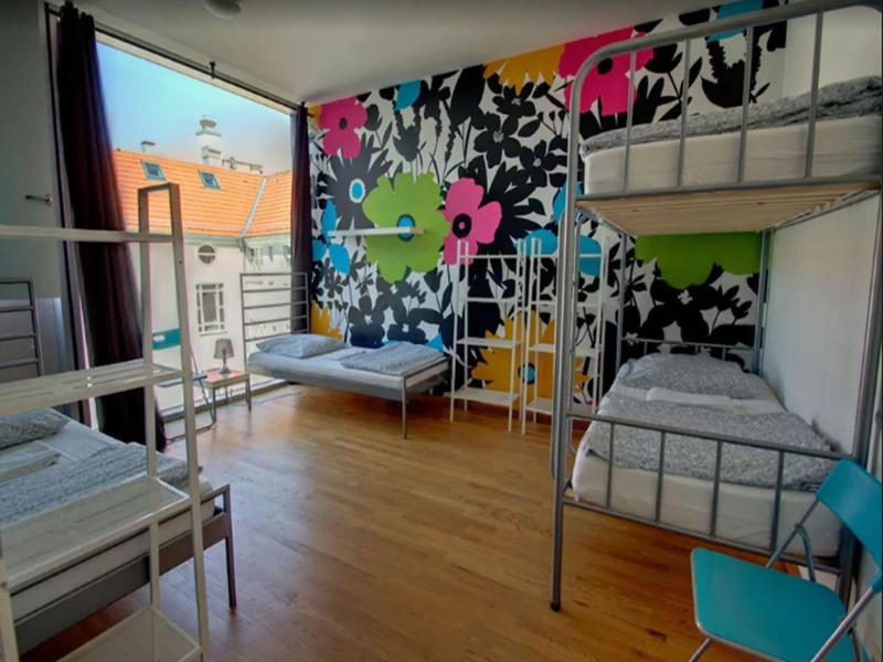 Heart of Gold Hostel Berlin image