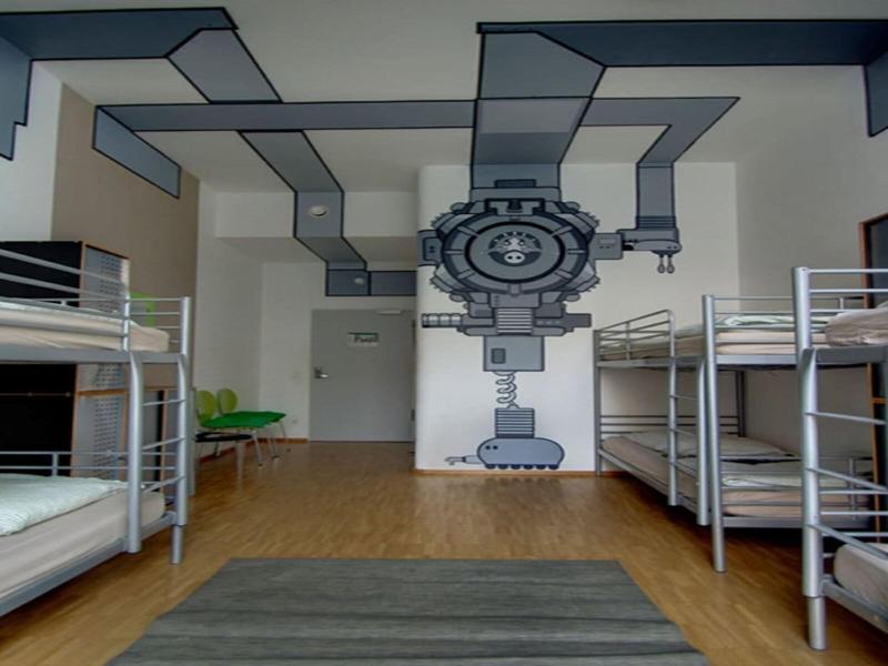Heart of Gold Hostel Berlin image