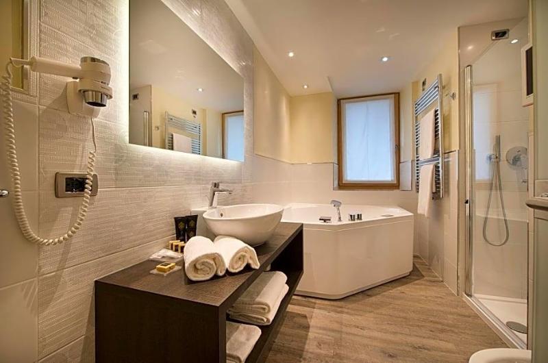 Sporthotel Rosatti image