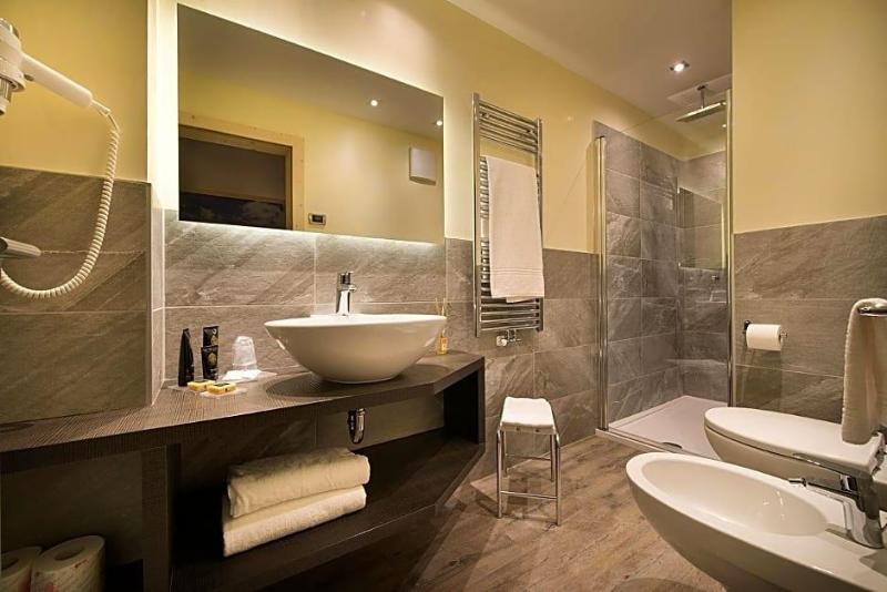 Sporthotel Rosatti image