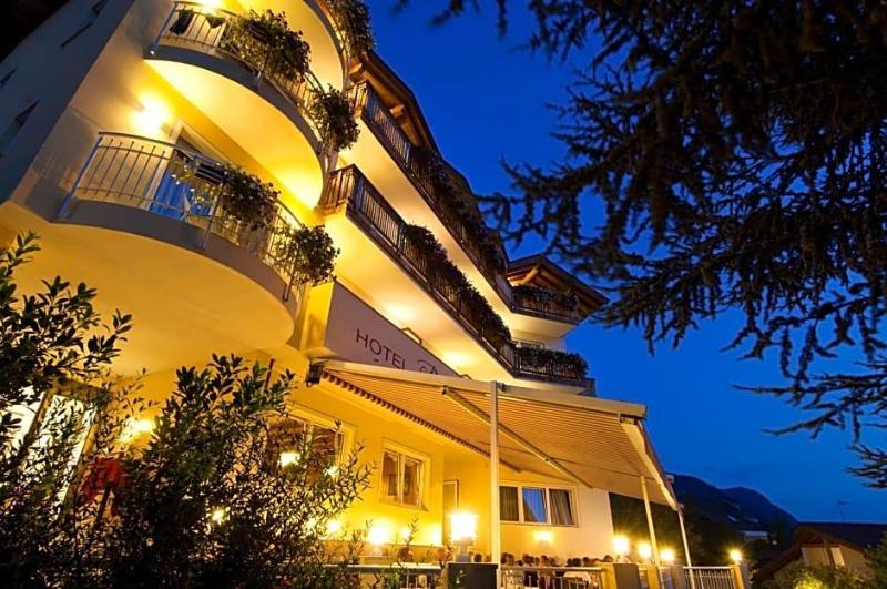 HOTEL ROTWAND ***S image