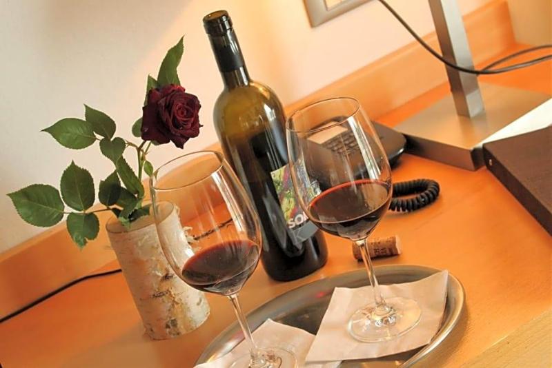HOTEL ROTWAND ***S image