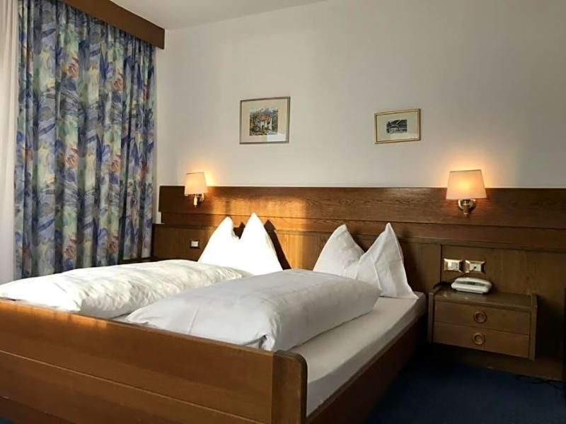 HOTEL ROTWAND ***S image