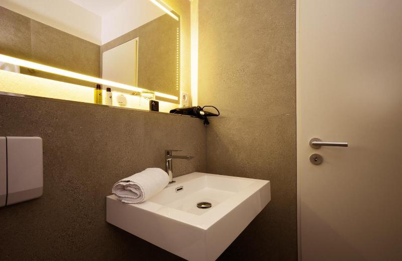 Hotel Reckord image