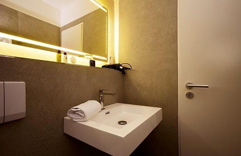Hotel Reckord image