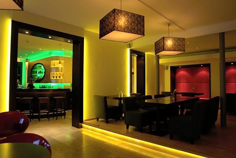 Hotel Reckord image