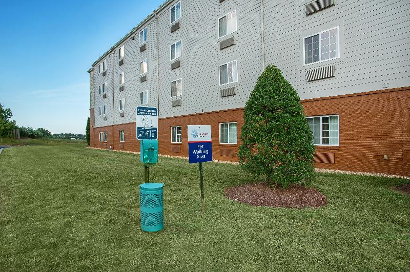 CANDLEWOOD SUITES BOWLING GREEN