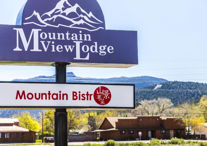 Mountain View Lodge image