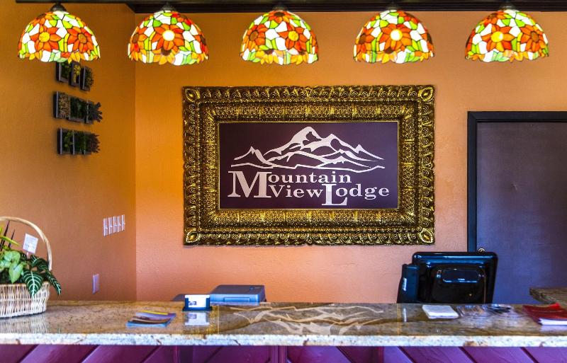 Mountain View Lodge image