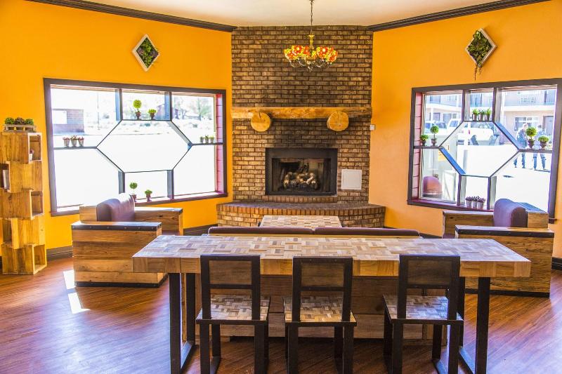 Mountain View Lodge image