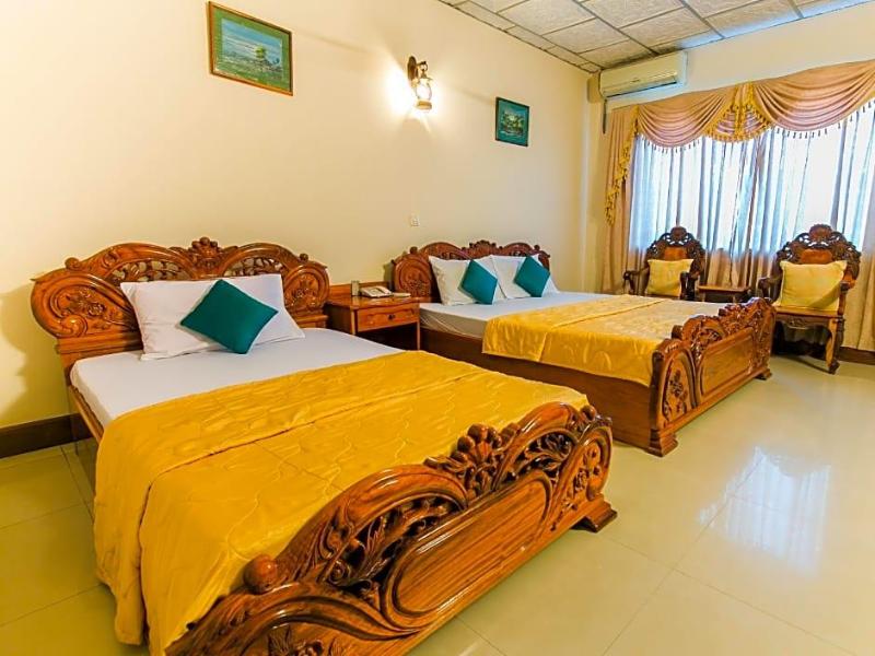 Star Hotel image
