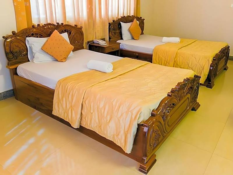 Star Hotel image