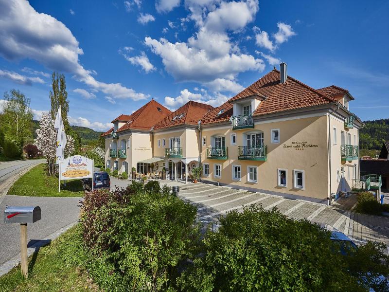Akzent Wellnesshotel Bayerwald Residenz image