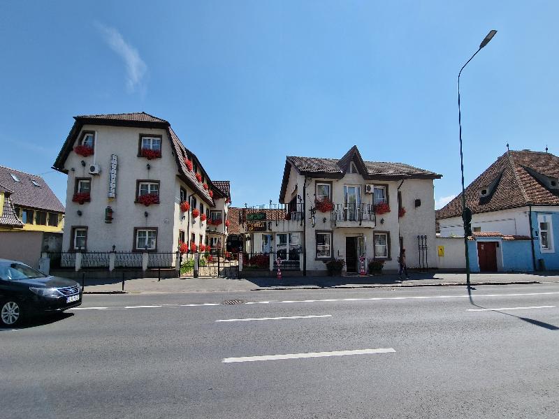 Pensiunea Luiza image