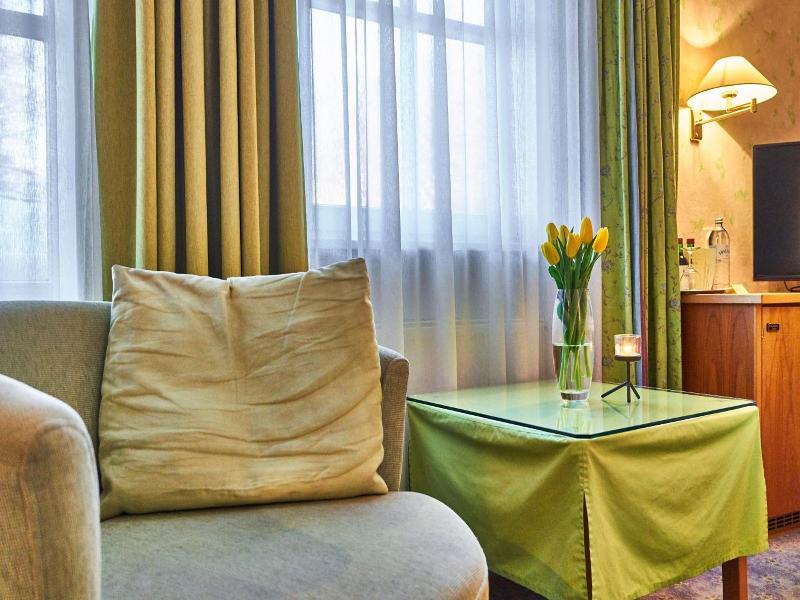 Sport & Wellnesshotel Angerhof image