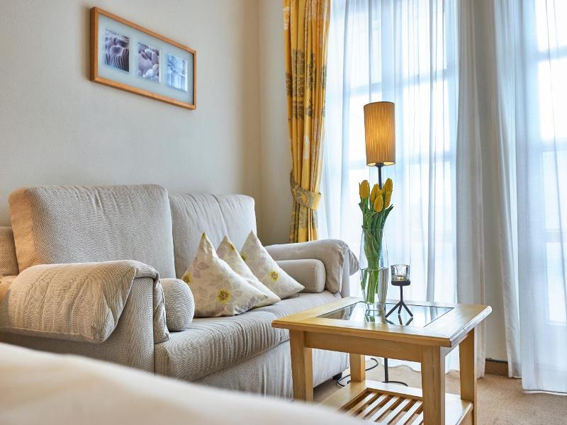 Sport & Wellnesshotel Angerhof image