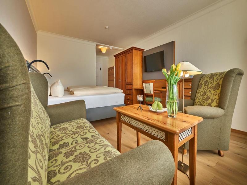 Sport & Wellnesshotel Angerhof image