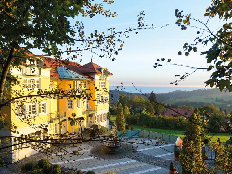 Sport & Wellnesshotel Angerhof image