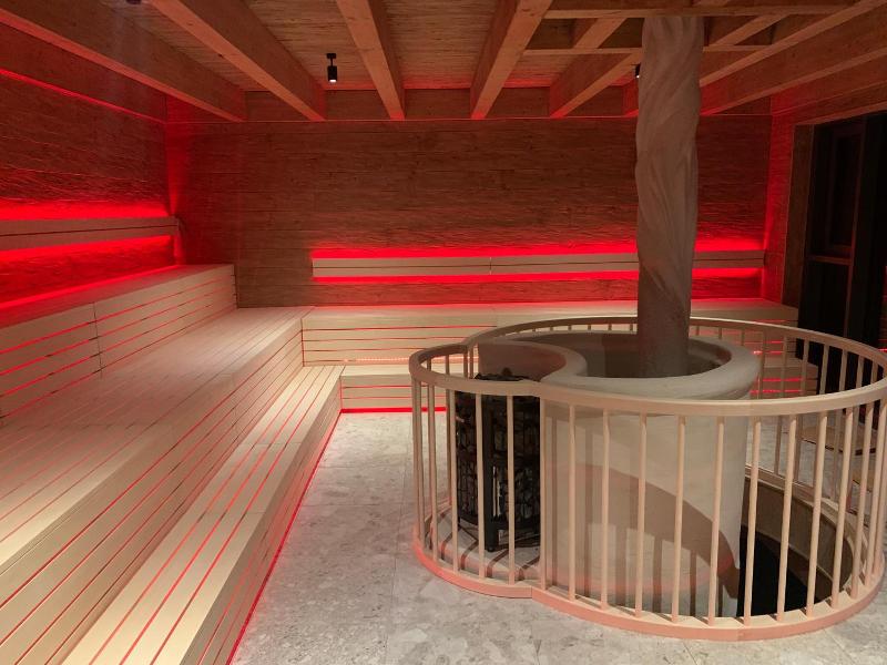 Sport & Wellnesshotel Angerhof image
