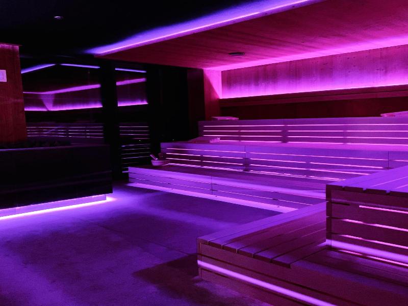 Sport & Wellnesshotel Angerhof image