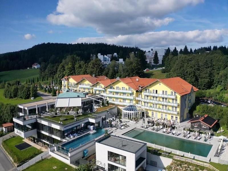 Sport & Wellnesshotel Angerhof image