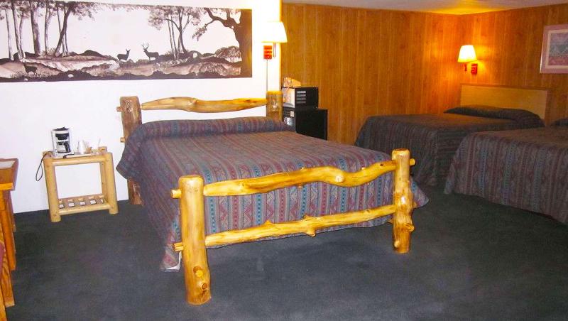 Marianna Inn Panguitch image