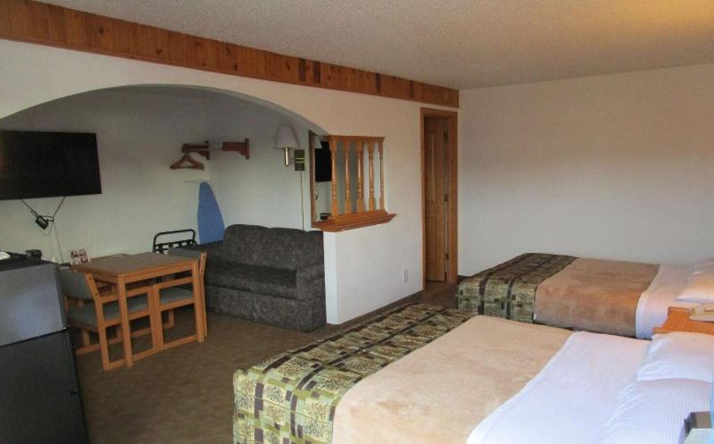 North Country Inn & Suites image