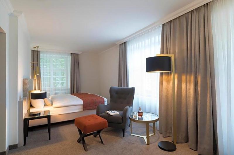 Bad Schauenburg, Hotel image