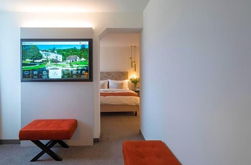 Bad Schauenburg, Hotel image