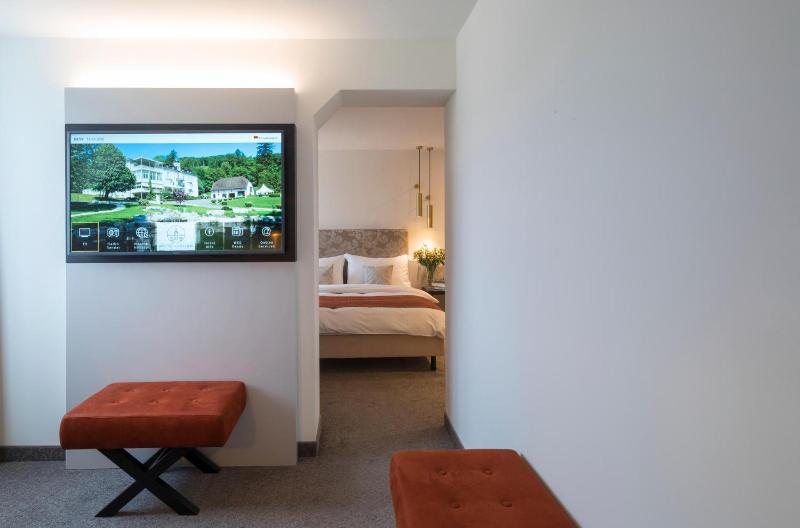 Bad Schauenburg, Hotel image