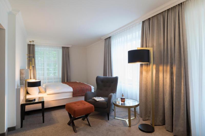 Bad Schauenburg, Hotel image