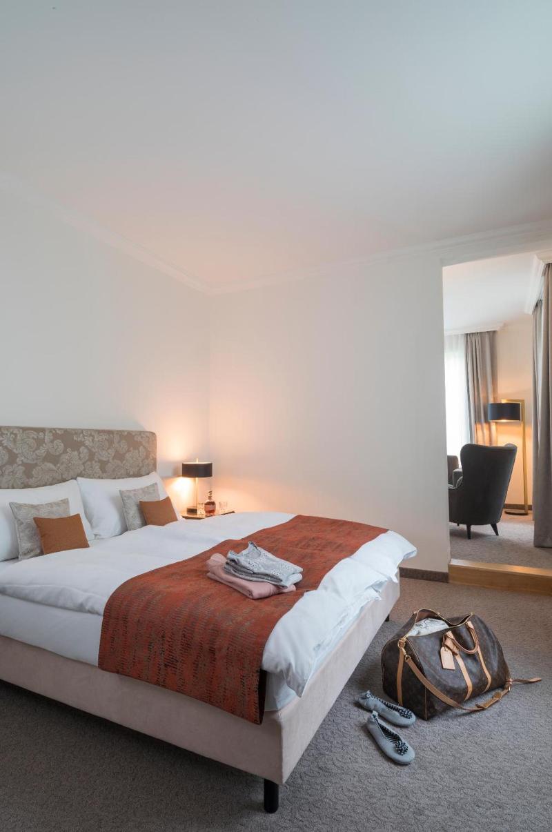 Bad Schauenburg, Hotel image