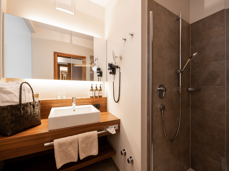 Hotel Pollinger image