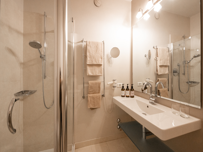 Hotel Pollinger image