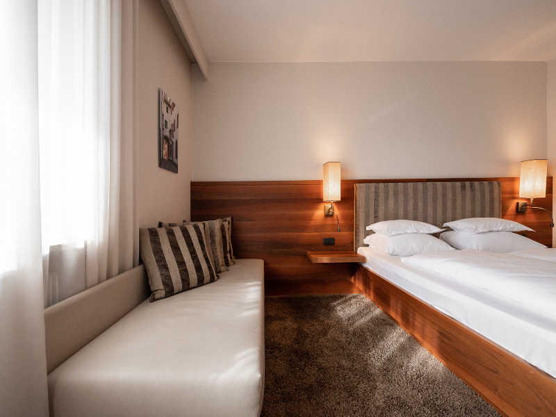 Hotel Pollinger image