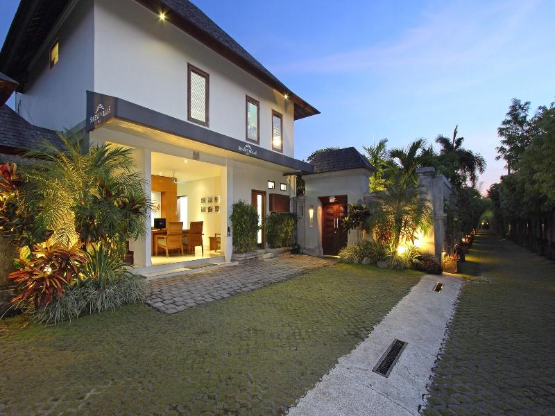 Serene Villas Bali image