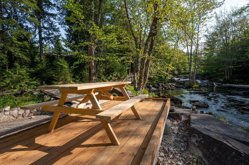 Mersey River Chalets