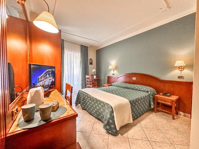 Hotel Valle Rossa image