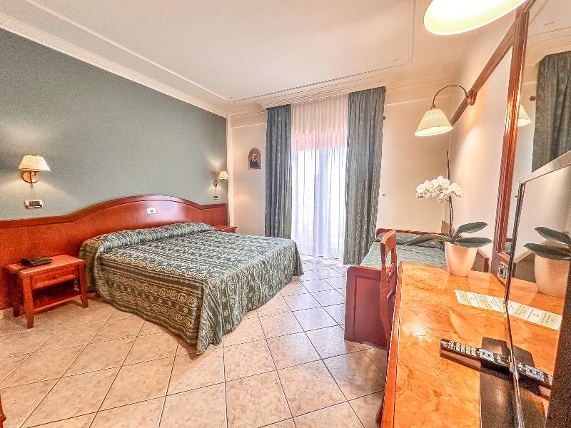 Hotel Valle Rossa image