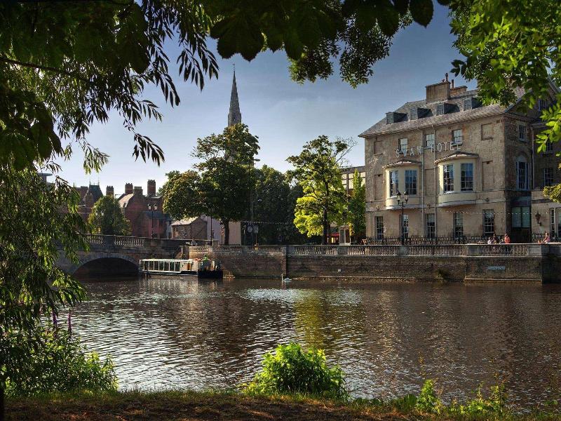 Bedford Swan image