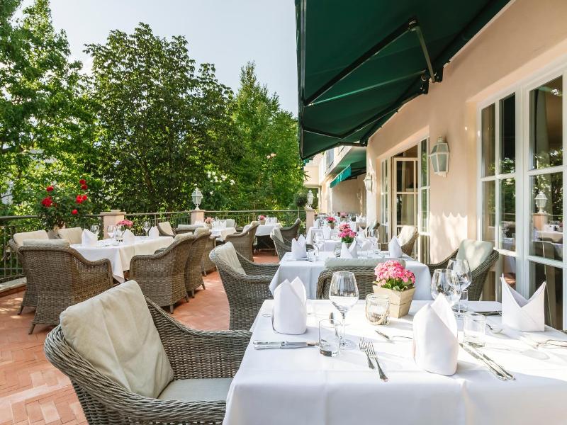 Relais du Silence Hotel Pienzenau am Schlosspark image