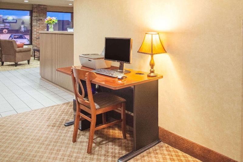 Days Inn by Wyndham Glasgow image