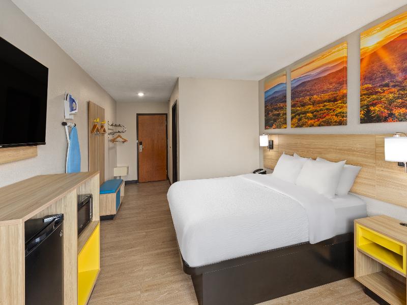 Days Inn by Wyndham Glasgow image