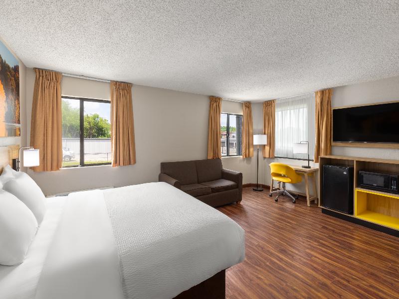 Days Inn by Wyndham Glasgow image