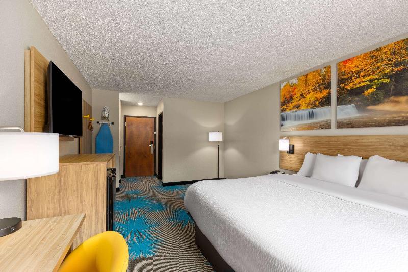 Days Inn by Wyndham Glasgow image