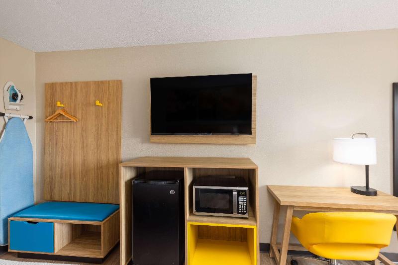 Days Inn by Wyndham Glasgow image